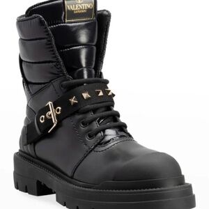 Valentino Garavani Combat boots